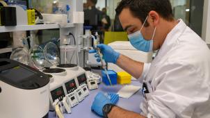 <p>Entwicklung eines Corona-Schnelltests beim Biopharma-Unternehmen Unisensor in Seraing.</p>