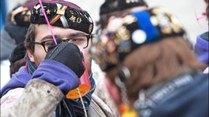 <p>Studentenfolklore steht in negativem Licht.</p>