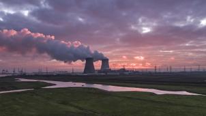 <p>Rückt der Atomausstieg in weite Ferne? Der Streit um die Genehmigung von Gaskraftwerken hat einen neuen Höhepunkt erreicht.</p>