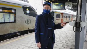 <p>Zahlreiche Mitarbeiter der SNCB sind zurzeit außer Gefecht und können nicht ihrer Arbeit nachgehen.</p>