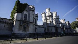 <p>Ein Blick von außen auf die Haftanstalt in der Brüsseler Gemeinde Saint-Gilles</p>
