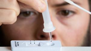 <p>Corona-Selbsttest</p>