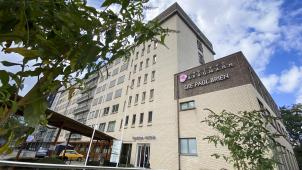 <p>Ein Blick von außen auf das Brüsseler Krankenhäuser CHU Brugmann</p>