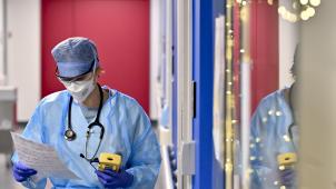 <p>Abgesehen von der Anzahl Patienten auf Intensivstationen scheint die vierte Welle ihren Höhepunkt vorerst überschritten zu haben.</p>
