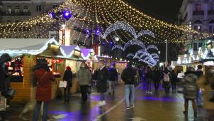 <p>Der Brüsseler Weihnachtsmarkt muss früher als geplant beendet werden.</p>