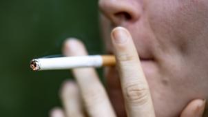 <p>Jeder zweite Raucher hat während der Coronakrise seine Rauchgewohnheiten geändert.</p>