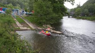 <p>Vor allem im Sommer beleben Kajaks die Lesse.</p>