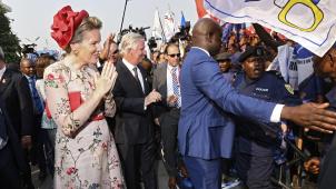 <p>Das Bad vor der Menge: Sicherheit zuerst.</p>