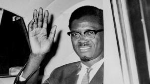 <p>Diese Aufnahme zeigt Patrice Lumumba im Augsut 1960 bei einem Staatsbesuch in New York: Patrice Lumumba war von Juni bis September 1960 der erste Premierminister des unabhängigen Kongo.</p>