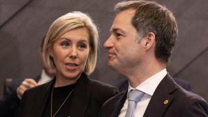 <p>Premierminister Alexander De Croo und Verteidigungsministerin Ludivine Dedonder</p>