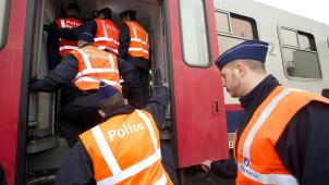 <p>Eine Streife der Bahnpolizei im Einsatz</p>