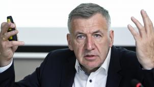 <p>Steven Vanackere: „Wenn wir so weitermachen wie bisher, erreichen wir das Ziel von 80% Beschäftigung nicht.“</p>