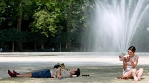 <p>An diesem Dienstag ist in Belgien örtlich mit 30 Grad und mehr zu rechnen, doch sollen die Temperaturen die ganze Woche noch relativ angenehm bleiben (Bild: Stadtpark Brüssel).</p>