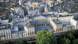 <p>Der Palais de la Nation in der Rue de la loi in Brüssel.</p>