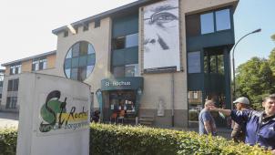 <p>Das Sint-Rochus-Pflegezentrum in Aarschot am Samstagmorgen.</p>