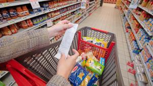 <p>Verteuerung im Supermarkt: Den Herstellern gelingt es, ihre steigenden Kosten an die Warenhäuser weiterzugeben.</p>