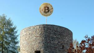 <p>Um den Büchelturm grassierte während der Coronzeit das Krypto-Fieber. Mittlerweile sind die meisten mit einem Kater erwacht.</p>