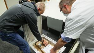 <p>In Sachen Lagerung und Verteilung der Corona-Impfstoffe laufen bei Medista seit Beginn der Pandemie alle Fäden zusammen. Das soll sich jetzt ändern.</p>