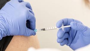 <p>Für die zweite Auffrischung werden hauptsächlich die Impfstoffe von Pfizer und Moderna verwendet.</p>