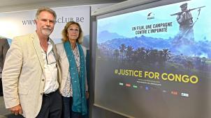 <p>Thierry Michel und Christine Pireaux während der Pressekonferenz in Brüssel</p>