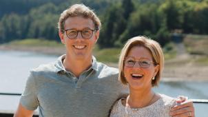 <p>Führen das Unternehmen in zweiter Generation mit Leidenschaft zum Friseurhandwerk weiter: Tochter Bianca und Sohn Pascal Corda.</p>