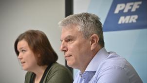 <p>Fraktionsvorsitzende Evelyn Jadin und PFF-Präsident Gregor Freches stellten die liberalen Schwerpunkte ihrer parlamentarischen Arbeit 2022-2023 vor.</p>