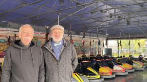 <p>Daniel Jamar (l.), Sprecher der Schausteller und Autoscooter-Besitzer, ist schockiert.</p>