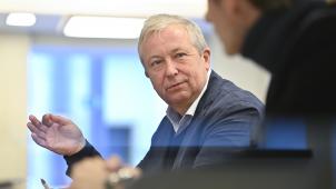 <p>Ethias-Geschäftsführer Philippe Lallemand betonte die starke Verankerung seines Unternehmens in der Region. Foto: David Hagemann</p>