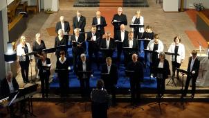 <p>Alba Nova begeisterte mit einer unterhaltsamen Reise durch die Popgeschichte.</p>