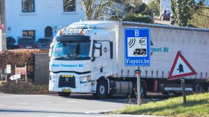 <p>Die LKW-Maut in der Wallonie wird erhöht. Das erfolgt über eine Indexierung, die am 1. Januar 2023 in Kraft tritt.</p>