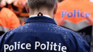<p>An den Flughäfen könnte es wieder zu langen Wartezeiten kommen, wenn die Polizeibeamten Dienst nach Vorschrift machen.</p>