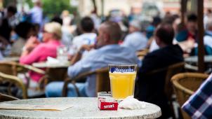 <p>Die älteren Semster greifen in Flandern häufiger zum Glas als die jüngeren.</p>
