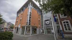 <p>Blick auf das Ministerium der DG</p>