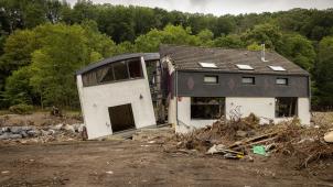 <p>Das Hochwasser hatte Ende Juli 2021 in Theux eine Schneise der Verwüstung hinterlassen.</p>