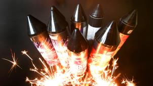 <p>Das zischt und sprüht Funken: Feuerwerk macht Freude, sorgt aber für Panik bei Tieren. Aus diesem Grund spricht sich die Tierschutzorganisation GAIA seit Jahren für ein Verbot aus. Landesweit gibt es dieses bisher in Belgien aber noch nicht.</p>