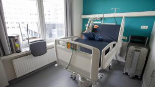 <p>Laut dem Gesundheitsinstitut Sciensano ist die Grippewelle in Belgien angekommen. Die Kliniken des Landes bereiten sich auf einen Patientenansturm vor, und haben damit begonnen, nicht dringende Behandlungen zu verschieben.</p>