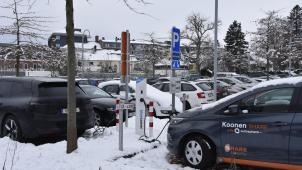 <p>Die erste Ladestation auf einem öffentlichen Eupener Parkplatz steht am Stadthaus.</p>