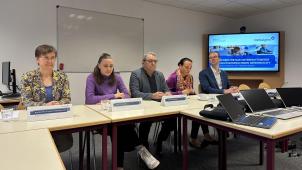 <p>Gastgeber der Pressekonferenz ist das Königliche Athenäum St.Vith, wo die IT-Reform bereits weitestgehend umgesetzt wurde.</p>