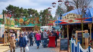 <p>Heute beginnt im Rheinischen Freilichtmuseum in Kommern zum 28. Mal ein historischer Jahrmarkt „anno dazumal“.</p>