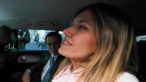 <p>Die ehemalige Vizepräsidentin des Europäischen Parlaments, Eva Kaili, nach ihrer Entlassung aus dem Gefängnis in Brüssel.</p>