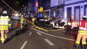 <p>In der Nacht von Samstag auf Sonntag kam es in der Aachener Innenstadt zu einem Verkehrsunfall.</p>