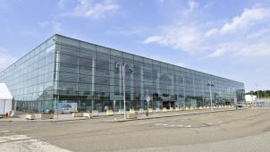 <p>158 Unternehmen betreiben im und um den Flughafen herum ihr Geschäft.</p>