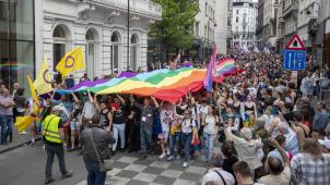 <p>Tausende Menschen haben am Samstag in Belgiens Hauptstadt Brüssel die Pride-Parade für die Gleichberechtigung nicht heterosexueller Menschen gefeiert.</p>