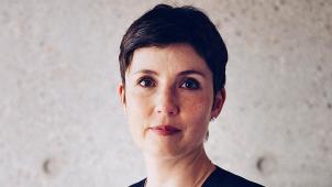 <p>Aline Sam-Giao leitet seit 2017 das Auditorium-Orchestre national Lyon. Neben vielen weiteren Funktionen in der französischen Kultur ist sie Mitglied im Nationalen Musikrat.</p>
