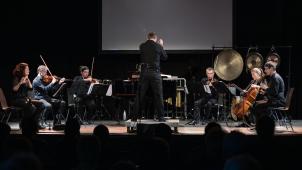<p>Das Ensemble „Sturm und Klang“ zeigte eine grandiose Beherrschung der jeweiligen Instrumente.</p>
