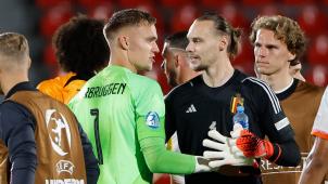 <p>Starke Jungs: Belgiens Maarten Vandevoordt (rechts) und Bart Verbruggen (Niederlande).</p>