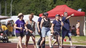 <p>Gutes Wetter, gute Laune und große Solidarität zeichneten den dritten „Lauf für das Leben“ aus.</p>
