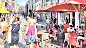 <p>Am verkaufsoffenen Sonntag soll es in Aachens Innenstadt beim Shoppen so richtig brummen.</p>