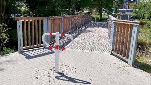 <p>Die Barrieren auf dem Kyllradweg sollen verbessert oder markiert werden.</p>