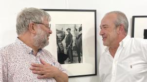 <p>Die ostbelgischen Fotografen Willi Filz (links) und Michael Bohn wurden für das Festival ausgewählt.</p>